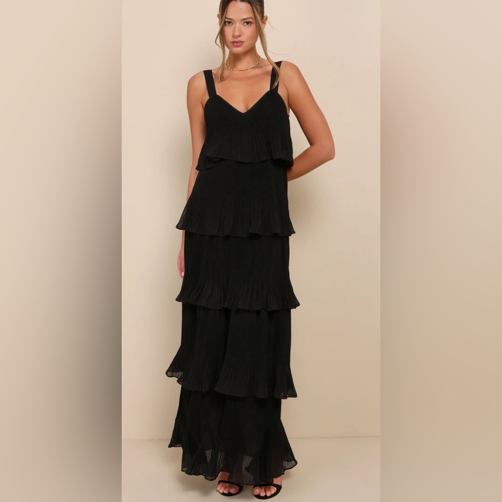 Lulus Elegant Nature Black Pleated Sleeveless Tiered Maxi Dress